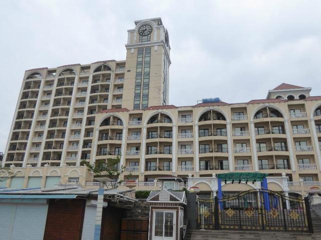 фото Holiday Inn Sea View Qinhuangdao изображение №14