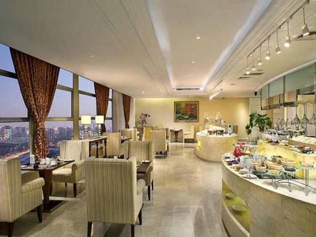 фото отеля Liaoning International Hotel (ex. Royal King Hotel Beijing) изображение №17