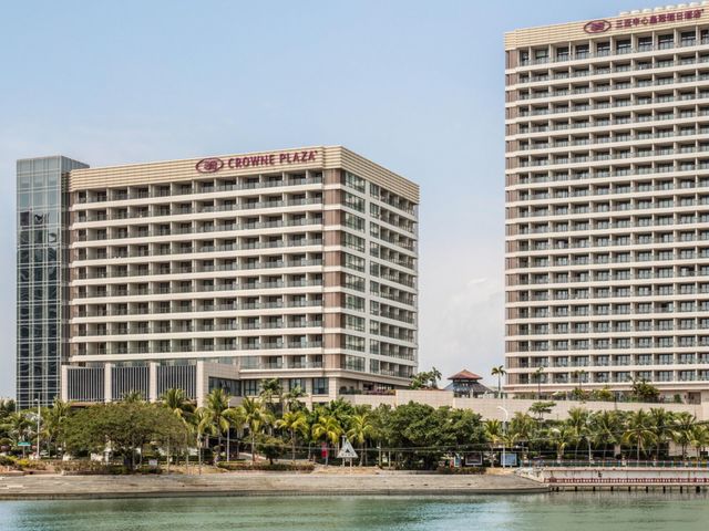 фото отеля Crowne Plaza Sanya City Center (ex. Ramada Plaza Sanya) изображение №1