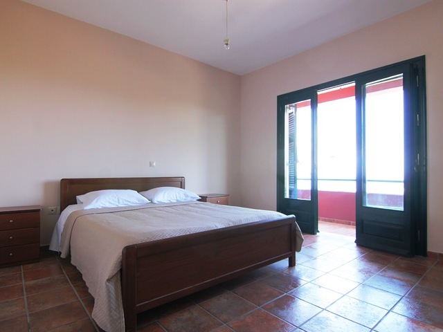 фото Вилла с 5 спальнями в Като-Коракиана (RE0883) изображение №6