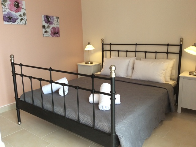 фото Вилла с тремя спальнями в Барбати (RE0494) изображение №14