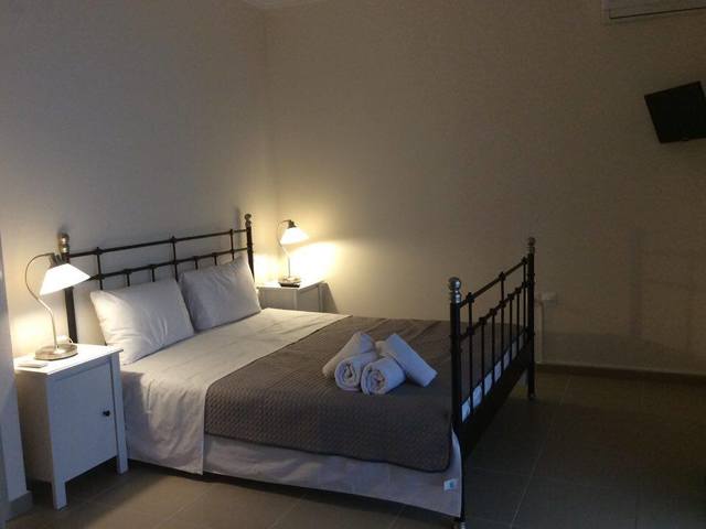 фотографии отеля Вилла с тремя спальнями в Барбати (RE0492) изображение №7