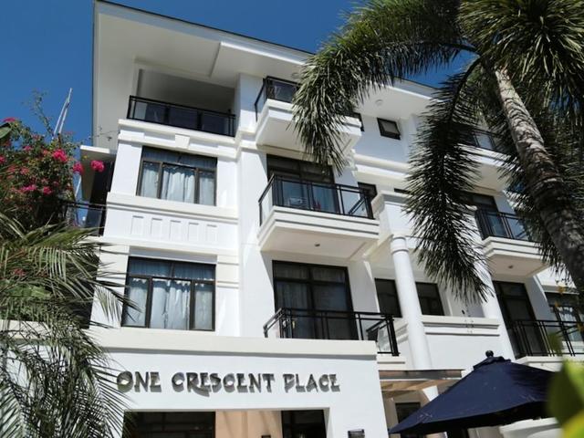 фото отеля One Crescent Place изображение №13