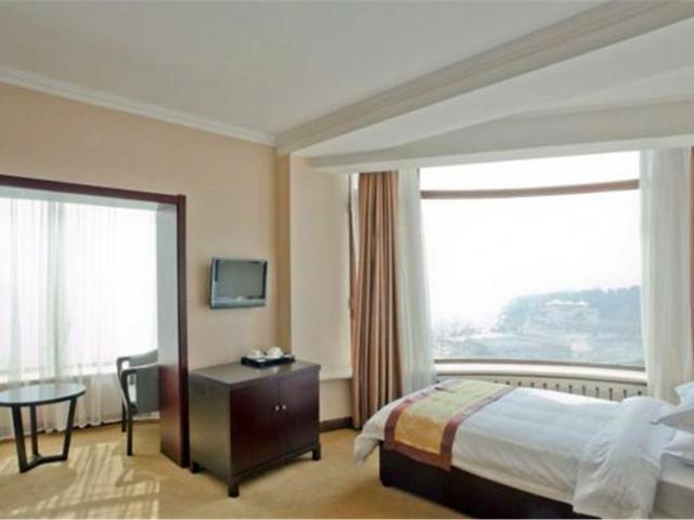фото отеля Dalian HuaNeng Hotel (ex. Cyts) изображение №21