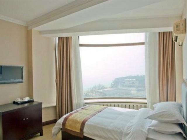 фото Dalian HuaNeng Hotel (ex. Cyts) изображение №10