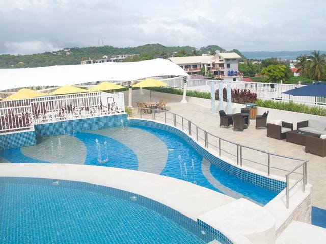 фото Azalea Hotels & Residences Boracay изображение №2
