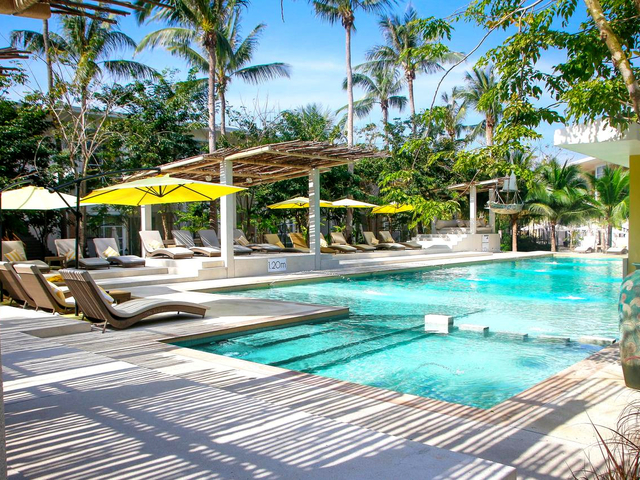 фото отеля Summer Luxury Beach Resort изображение №1