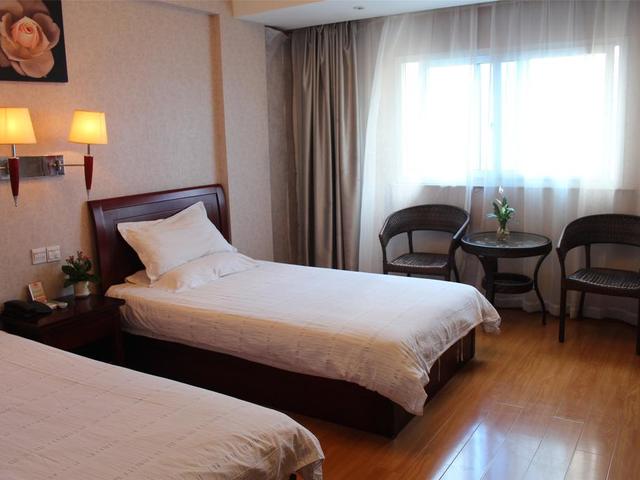 фото отеля Yiting Four Season Hotel - Shanghai Dongfang Road Branch (ex. Yiting 6+e Hotel Shanghai Lujiazui) изображение №17