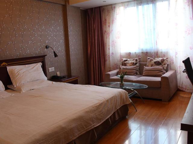 фотографии Yiting Four Season Hotel - Shanghai Dongfang Road Branch (ex. Yiting 6+e Hotel Shanghai Lujiazui) изображение №4