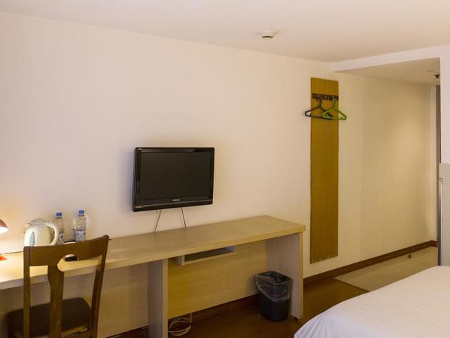 фото отеля Motel 168 Shanghai Changping Road изображение №21