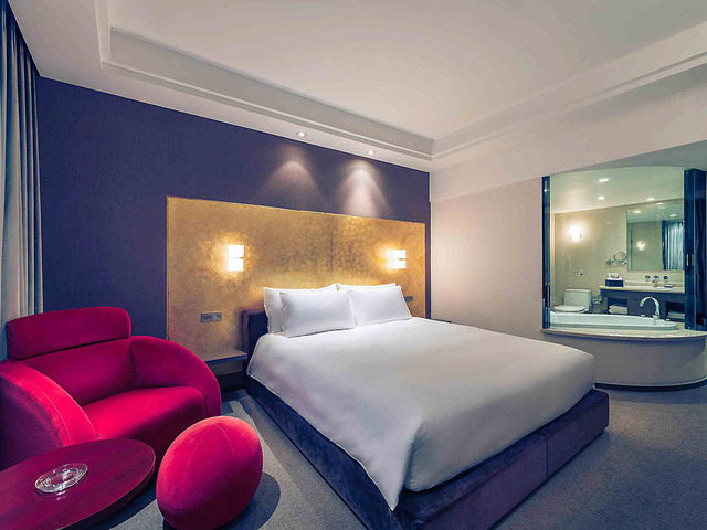 фото Mercure Shanghai Royalton (ex. Royalton Hotel Shanghai) изображение №10