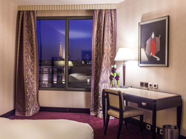 фото отеля L'Hotel du Collectionneur Arc de Triomphe изображение №25