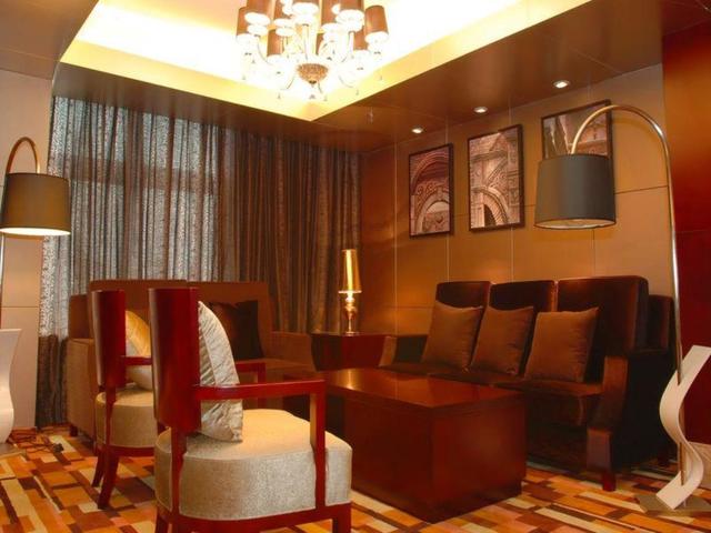 фото отеля Oriental Bund Hotel Shanghai (ex. Donglai) изображение №13