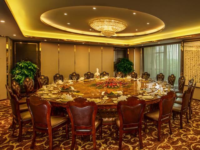 фотографии отеля Soluxe Hotel Guangzhou изображение №19
