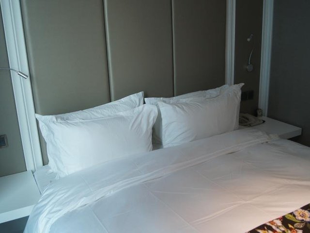 фото отеля Brightel All Suites Shanghai (ех. Golden Tulip Ashar Suites City Centre) изображение №5