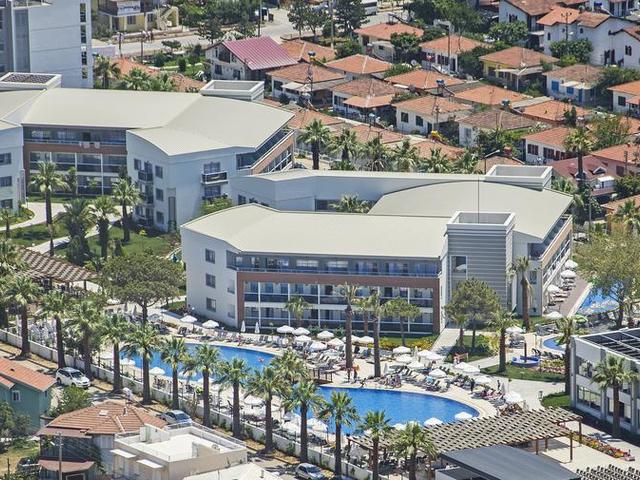 фото отеля Peninsula Palm Wings Beach Resort & Spa (ex. Egeria Beach Club) изображение №33