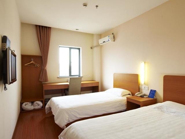 фото отеля Yiting 6+e Hotel - Pudong Avenue (ex. Chinas Best Value Inn Pudong Avenue) изображение №17