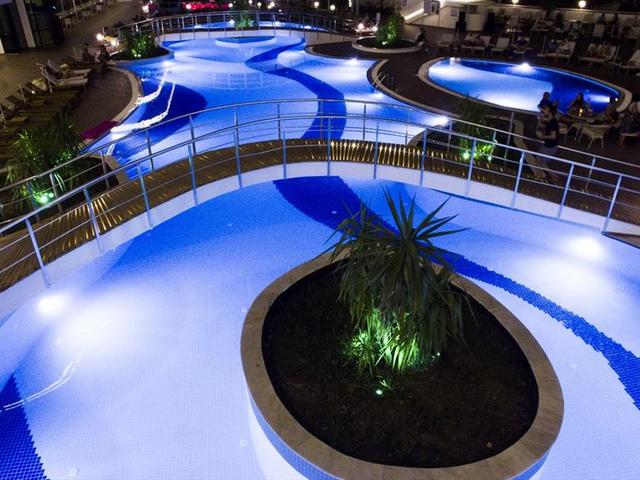 фото отеля Laguna Beach Alya Resort & Spa изображение №65