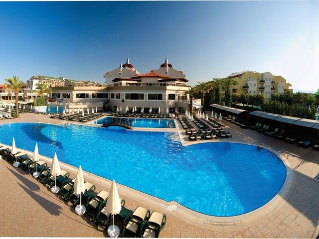 фото Aydinbey Famous Resort изображение №34