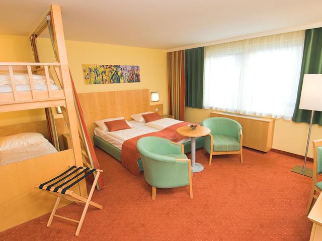 фото отеля Park Inn by Radisson Uno City Vienna изображение №13