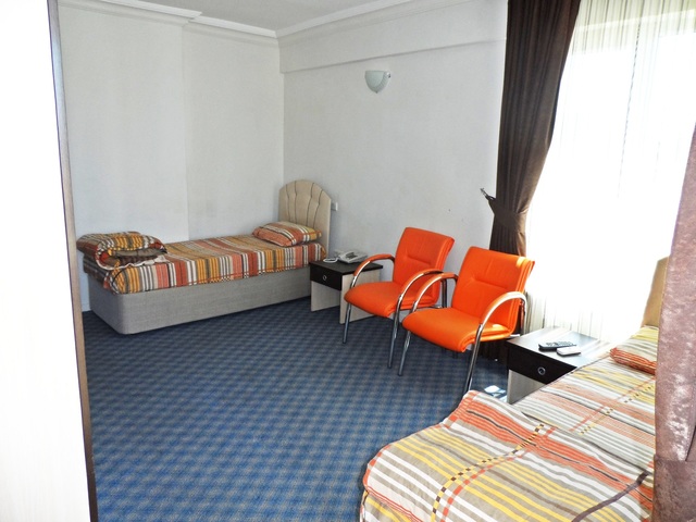 фото Ece Hotel (Ugurlu Kiz Ogrenci Yurdu) изображение №14