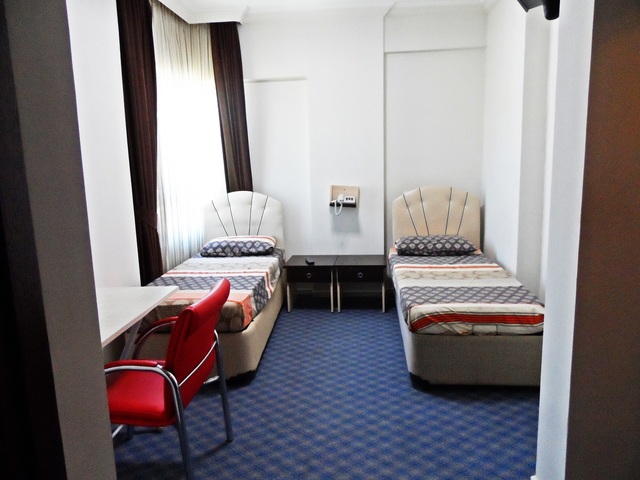 фотографии отеля Ece Hotel (Ugurlu Kiz Ogrenci Yurdu) изображение №3