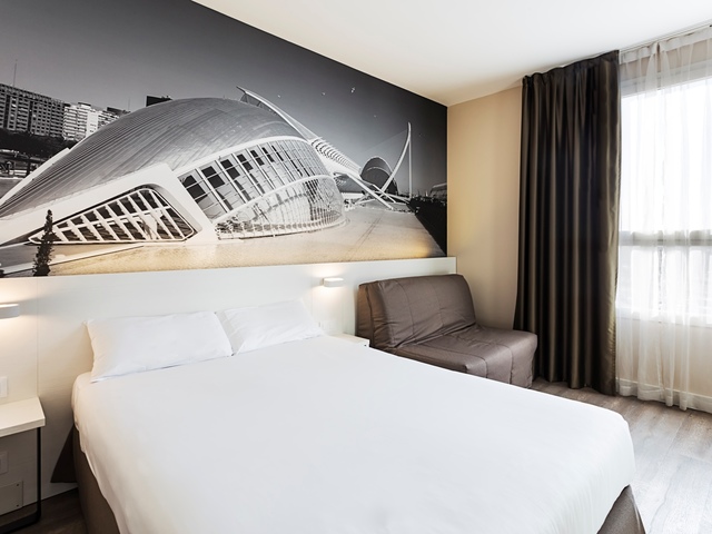 фотографии отеля B&B Hotel Valencia Ciudad de las Ciencias (еx. Holiday Inn Express Valencia San Luis) изображение №15