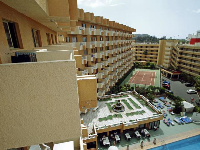 фото отеля Apartamentos Caribe изображение №69