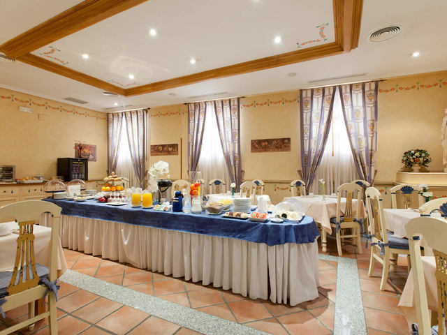 фото отеля Hotel Casona de la Reyna изображение №9