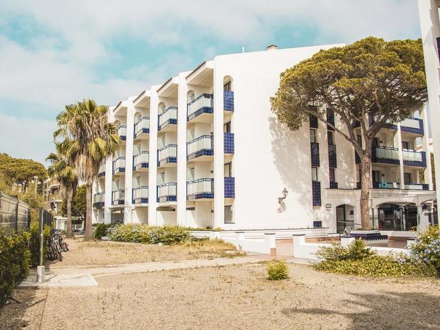 фото отеля Pins Platja Aparthotel Cambrils изображение №5