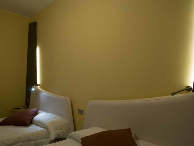 фотографии отеля Ibis Styles Catania Acireale (ex. DimsiWay All Seasons Catania Acireale) изображение №35