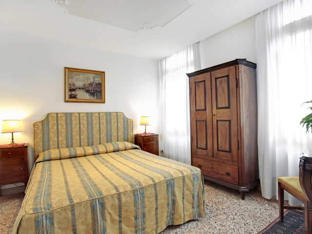 фото Palazzo Schiavoni Suite Apartments изображение №30