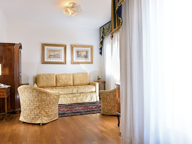 фото отеля San Marco Palace изображение №13