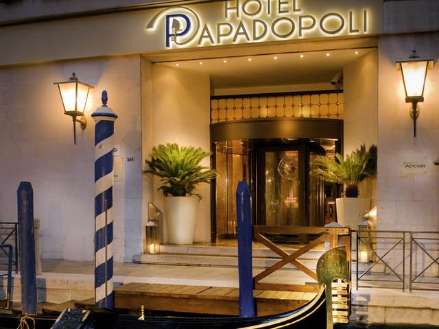 фотографии отеля Hotel Papadopoli Venezia - MGallery by Sofite (ex. Sofitel) изображение №7