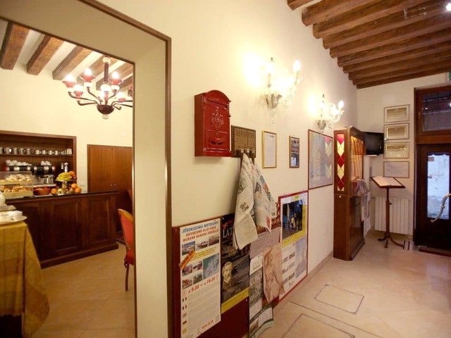 фото отеля La Locanda di Orsaria изображение №5