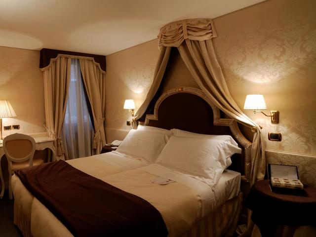 фотографии отеля Una Hotel Venezia изображение №31