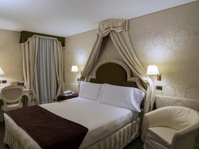 фотографии Una Hotel Venezia изображение №8