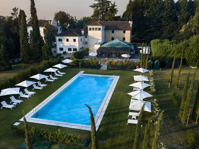 фото отеля Hotel Villa Franceschi изображение №1