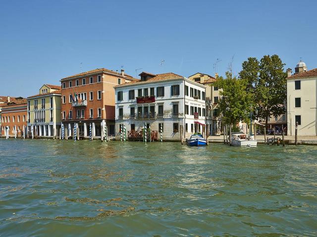 фотографии отеля Canal Grande изображение №11