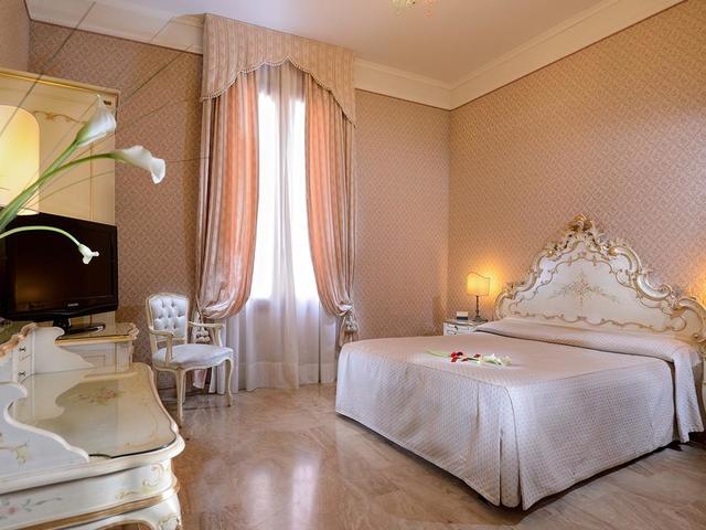 фото Hotel Canaletto изображение №14