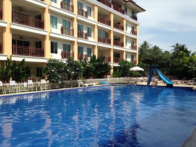 фото отеля Palm Breeze Resort изображение №21