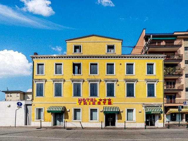 фото отеля Trieste изображение №1