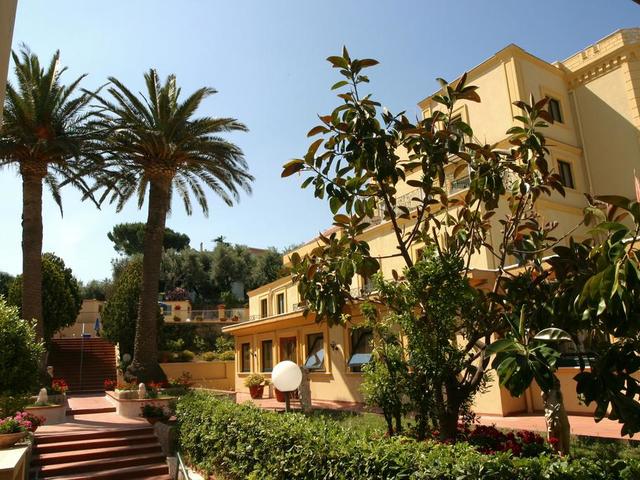 фото отеля Villa Igea изображение №17