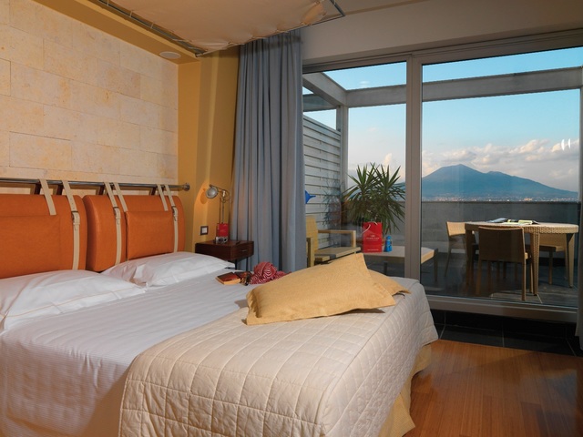 фото отеля Towers Hotel Stabiae Sorrento Coast (ex. Crowne Plaza Resort) изображение №13
