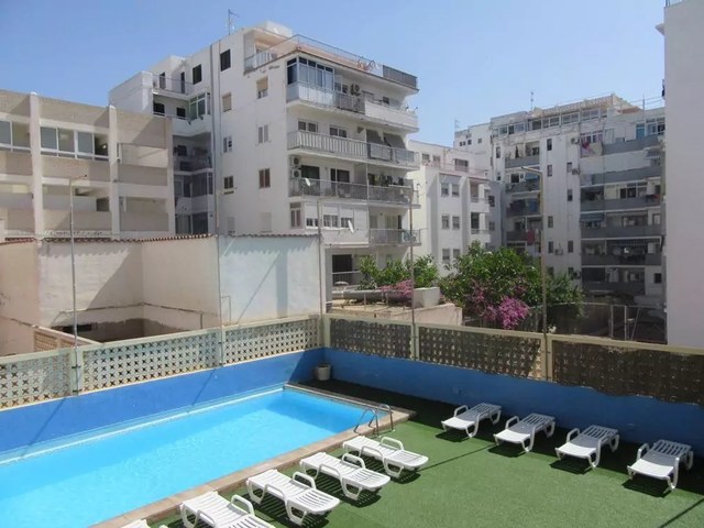 фото отеля Ibiza Rocks Budget Apartments (ех. Confort Plaza) изображение №1