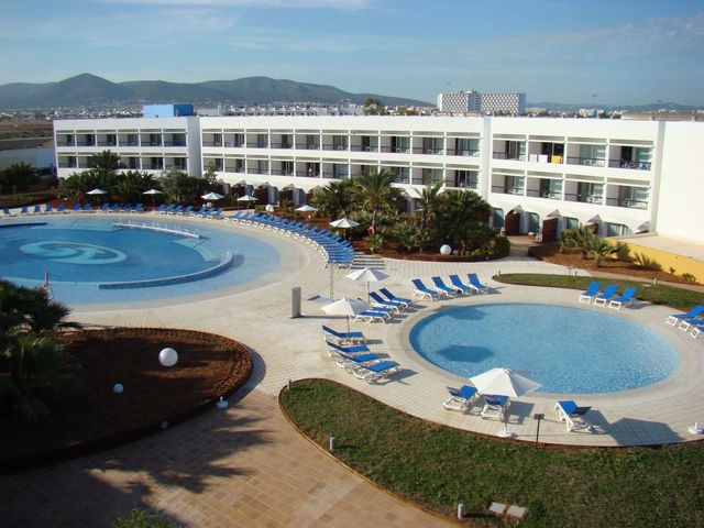 фото отеля Grand Palladium Palace Ibiza Resort & Spa (ex. Palladium Palace Ibiza) изображение №1