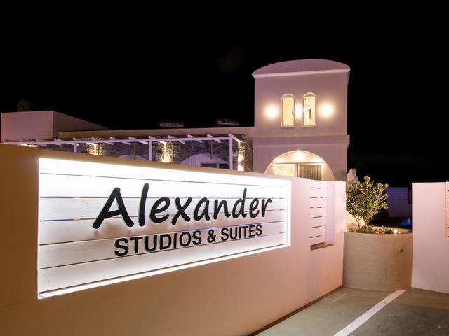 фотографии Alexander Studios & Suites изображение №4