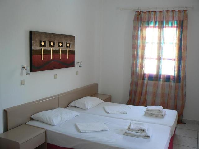 фото отеля Three Harites изображение №21