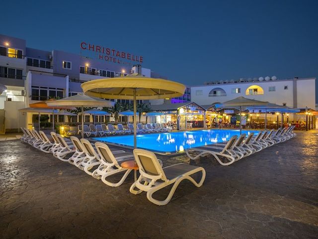 фотографии отеля Christabelle Hotel Apartments изображение №3