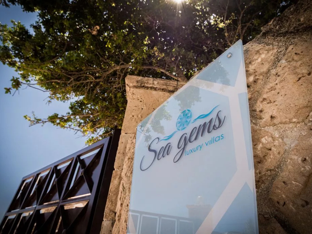 фото Sea Gems Luxury Villas изображение №50